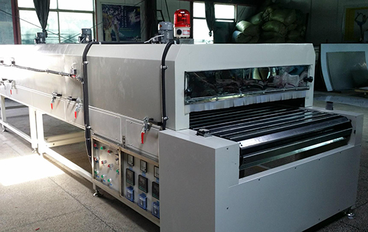隧道式烘箱的應用行業(yè)及其特點